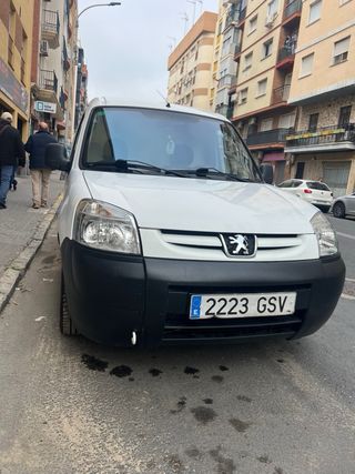 Peugeot Partner 2009 SE VENDE O CAMBIA POR COCHE