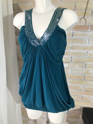 Camiseta Umm Vintage Dressing