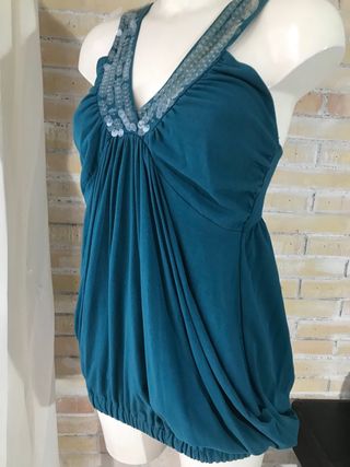 Camiseta Umm Vintage Dressing