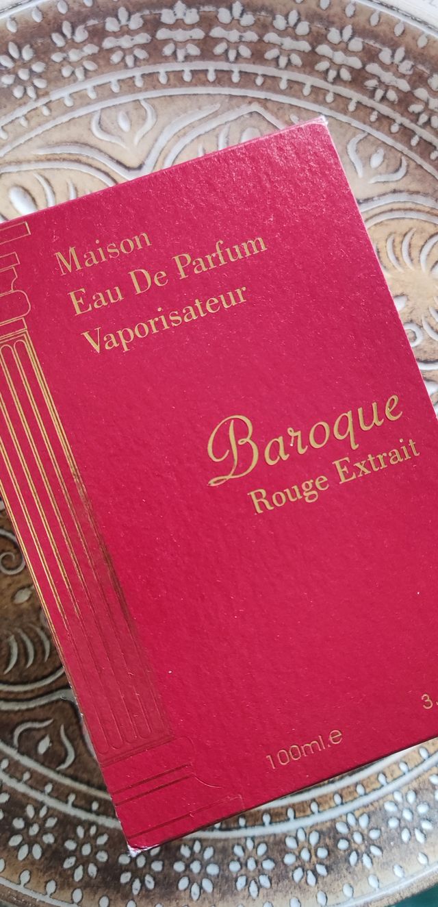 Baroque Rouge Extrait de Maison Alhambra