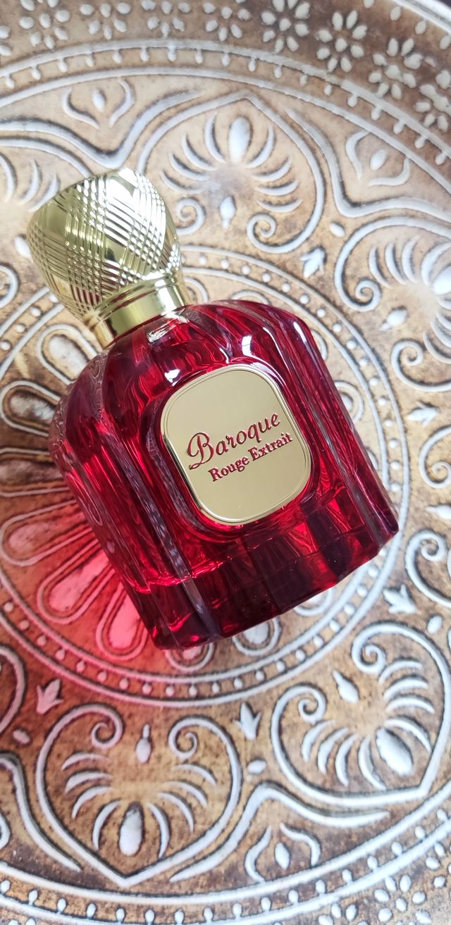 Baroque Rouge Extrait de Maison Alhambra