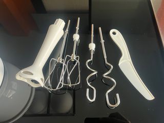 Batidora amasadora con vaso