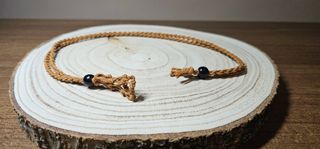 Collar con jaula para minerales