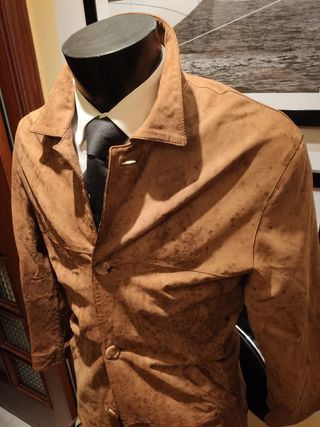 Chaqueta PIEL NOBUCK tostada