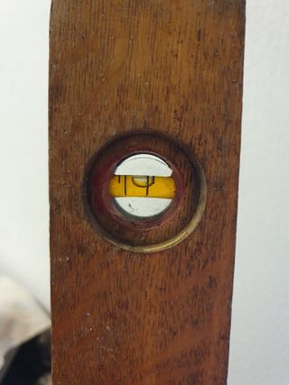 niveles antiguos de madera