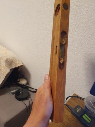 niveles antiguos de madera