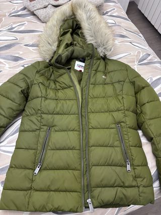 Plumas Tommy