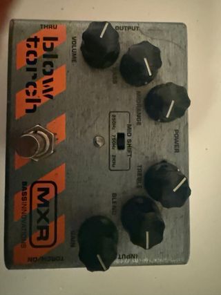 Mxr bass blow torch