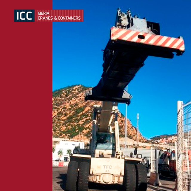 REACH STACKER TFC 45  – ENTREGA EN TÁNGER