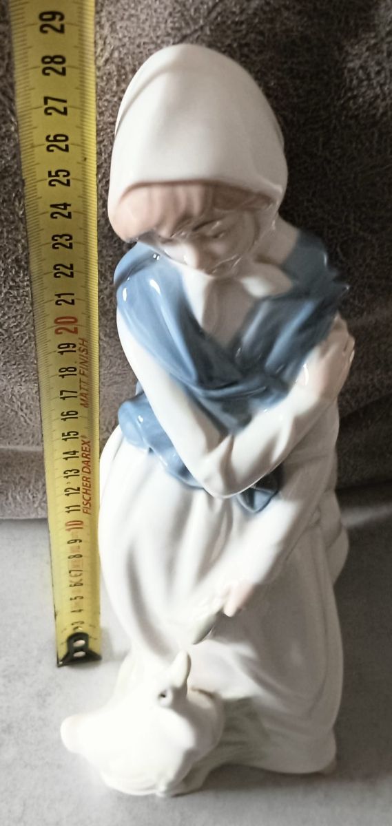 Figura Porcelana MIRMASU, Niña con Gans