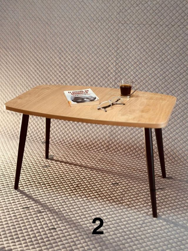 Mesa auxiliar y de centro