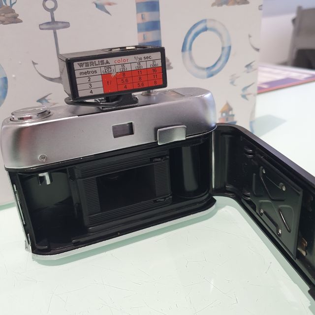 Cámara analógica Halina