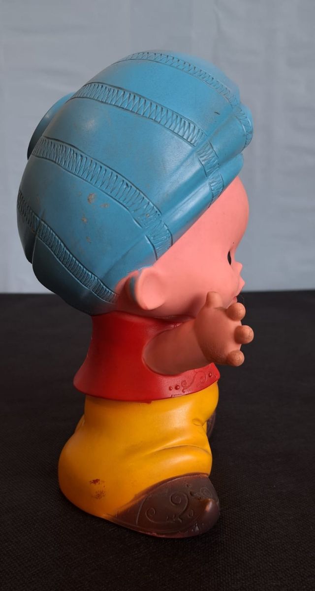 Bambola in gomma Simbad