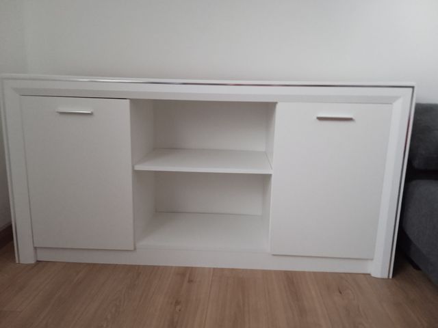 Mueble para televisión, blanco