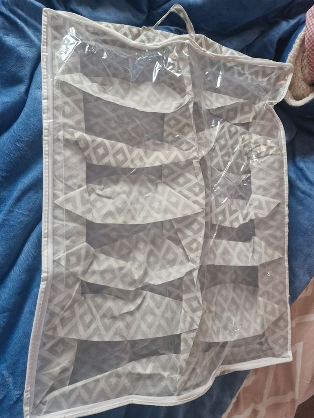 Organizador de armario sin estrenar