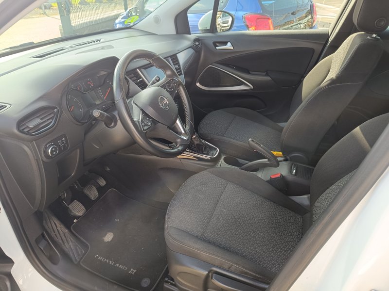 Opel Crossland X 1.2T S/S ecoTEC Selective 2017, foto 6