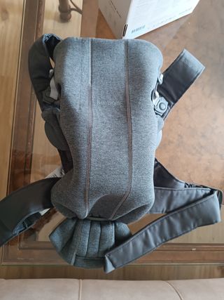 Mochila portabebés gris de Babybjorn
