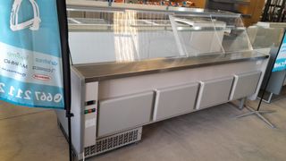 Vitrina refrigerada infrico 2.55m