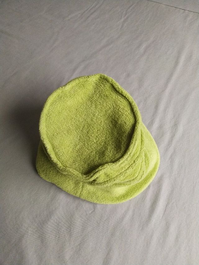 Gorro y bufanda polar