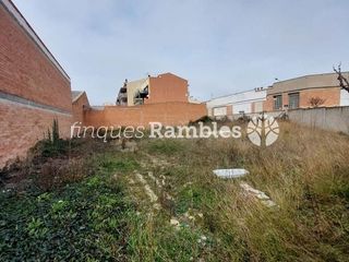 Solar en venta en Llevant en Igualada