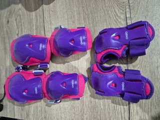 Juego de patines,protecciones y casco