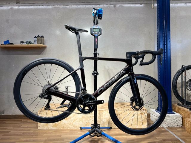 Orbea Orca M10iLTD PWR 2023 / talla 53