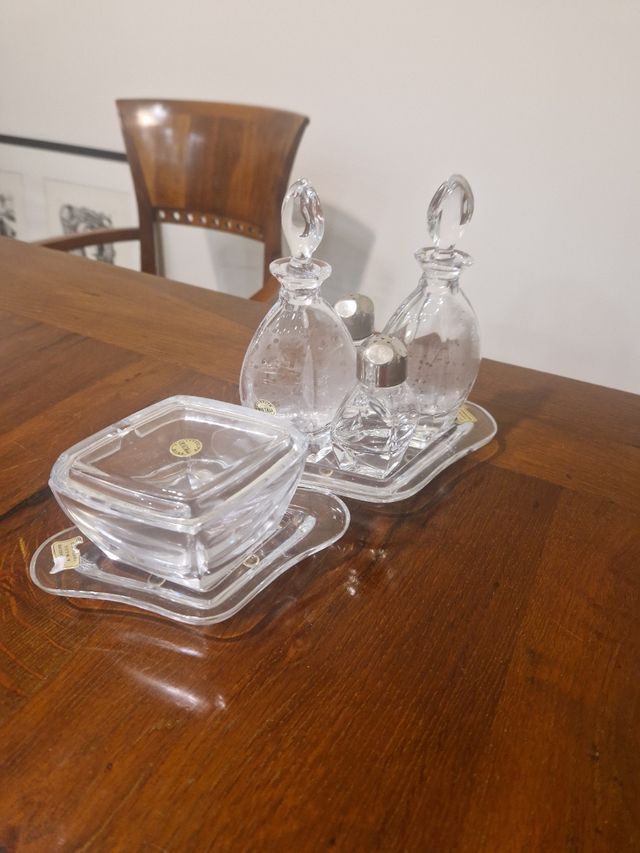 Olio e aceto e formaggera in cristallo 