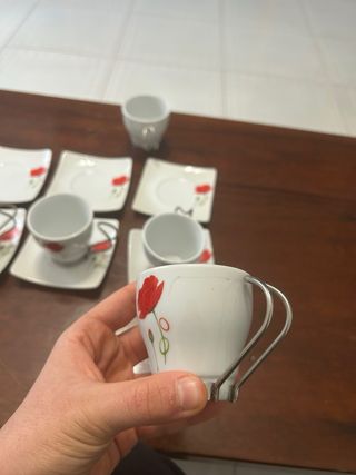 Set sei tazzine da caffè bianche di ceramica