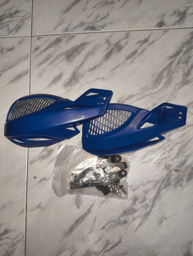 Cubre manetas universal