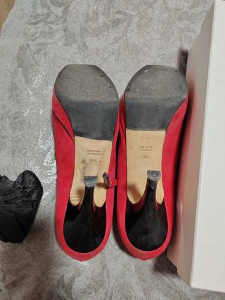 Zapatos de Yves Saint Lauren 