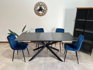 Mesa comedor extensible moderno