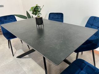 Mesa comedor extensible moderno