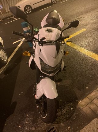 Kawasaki z750 2010