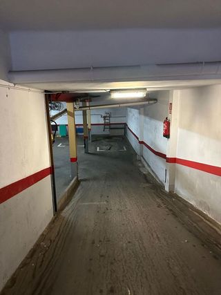 Garaje en venta en Gavarra en Cornellà de Llobregat