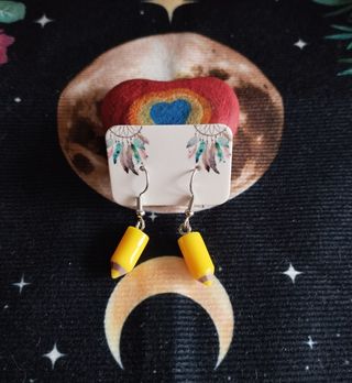 Pendientes lápices