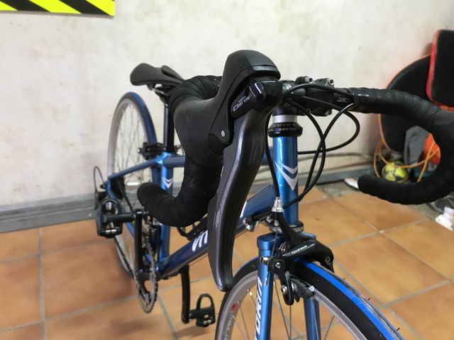 Bicicleta carretera escuelas Vitoria Bambino 600