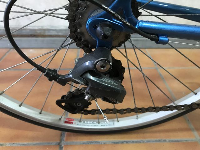 Bicicleta carretera escuelas Vitoria Bambino 600