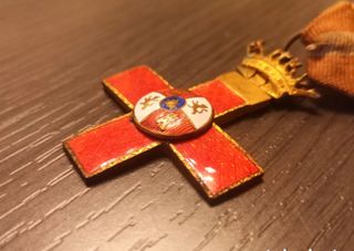 Medalla CRUZ MERITO MILITAR