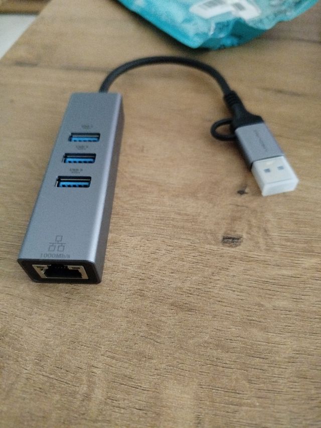 Adaptador de red USB y USB tipo c switch 3 puertos