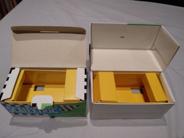 Lote de 7 cajas Scalextric sin etiqueta