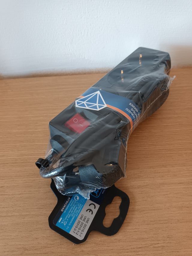 Alargador tres enchufes con interruptor cable 1,5