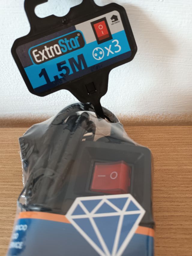 Alargador tres enchufes con interruptor cable 1,5
