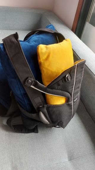 Mochila portabebe babybjorn