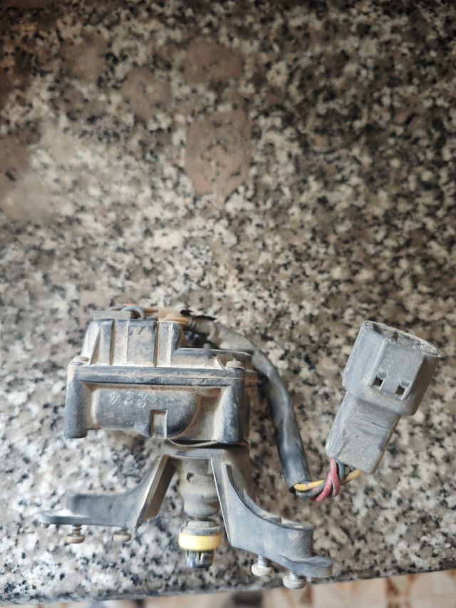 Regulador faro derecho patrol gr y60