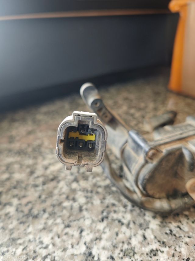 Regulador faro derecho patrol gr y60