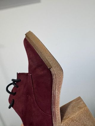 Botines de piel y suela de tocino. Numero 37.