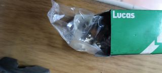Piezas usadas de BSA A65.