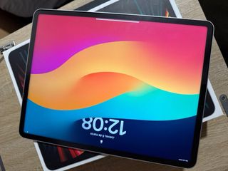 iPad Pro 12.9 M1 LTE Magic Keyboard Apple Pencil