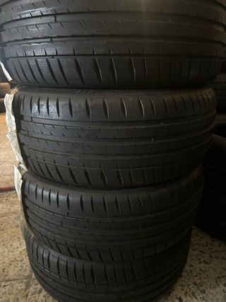 225/45R19 Michelin