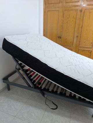 NO DISPONIBLE. Cama / somier articulado eléctrico